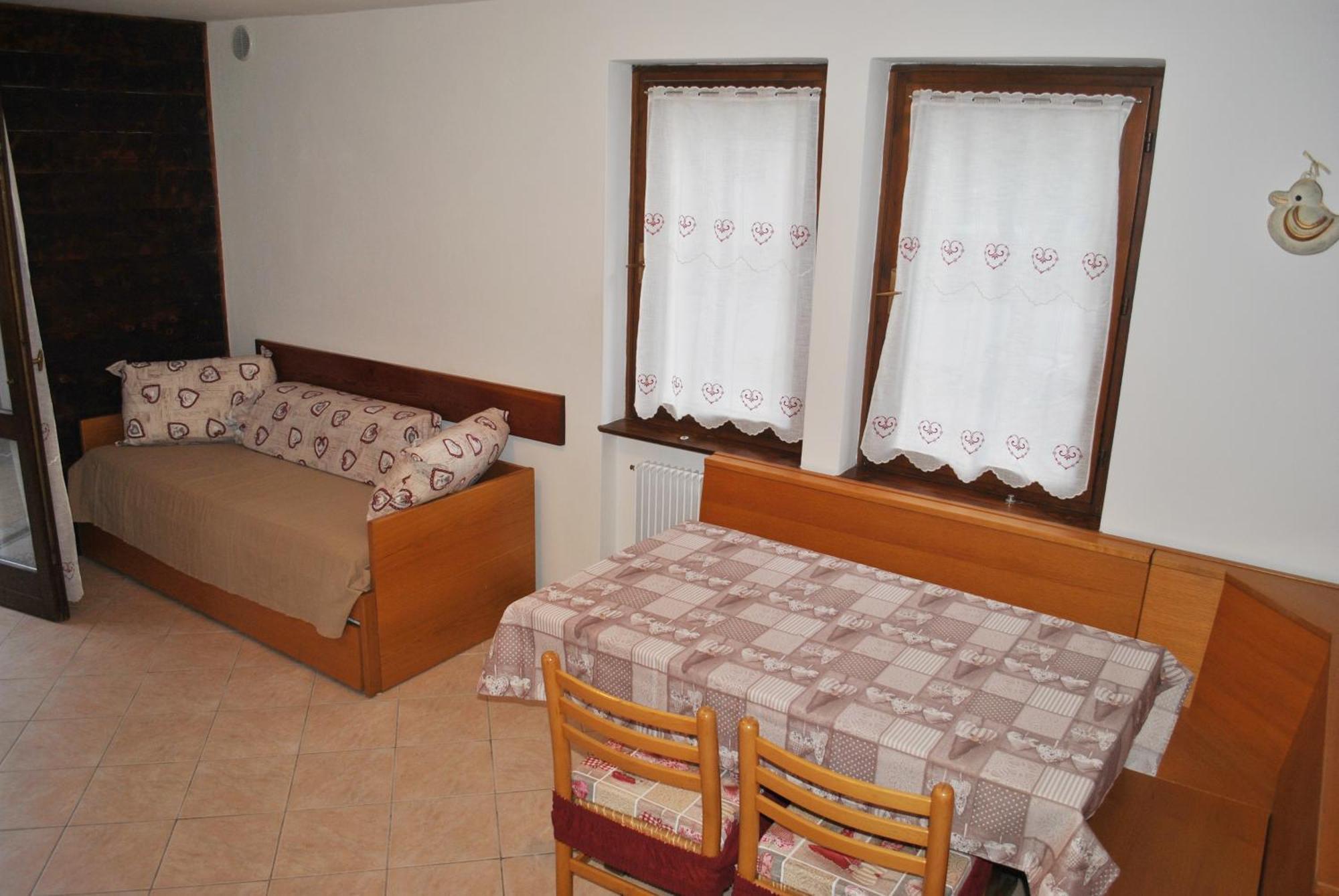 La Pineta - Appartamenti In Villetta بينْسولُ المظهر الخارجي الصورة